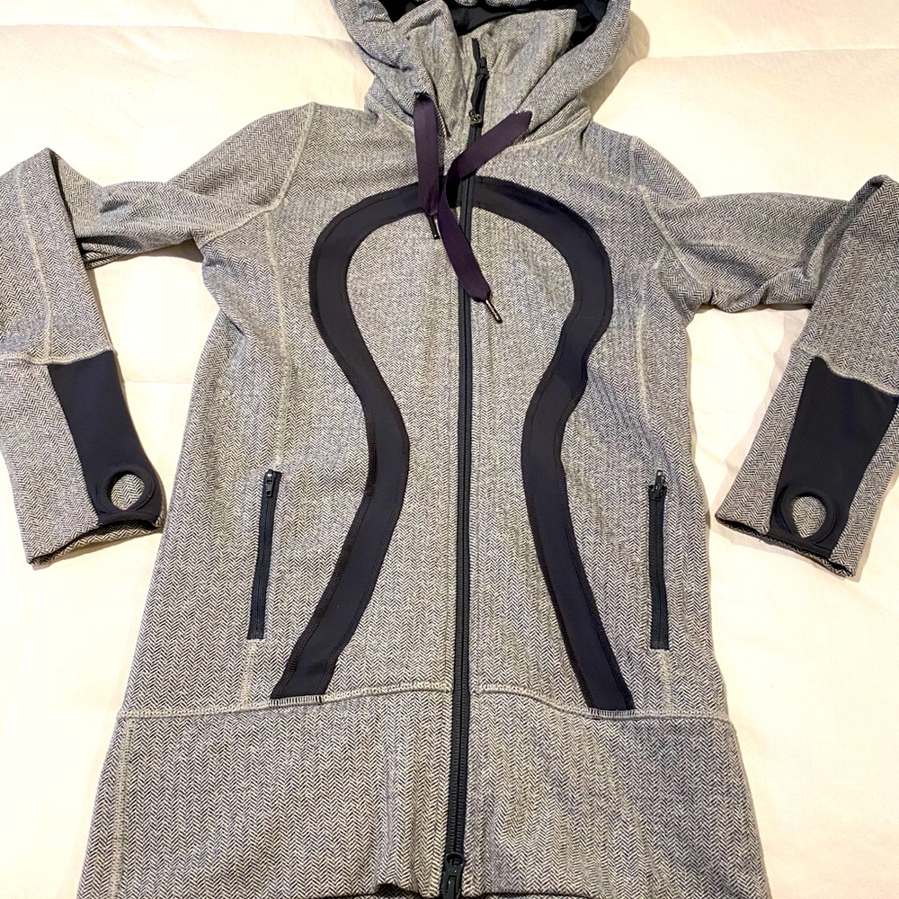 Lululemon zip up sweater